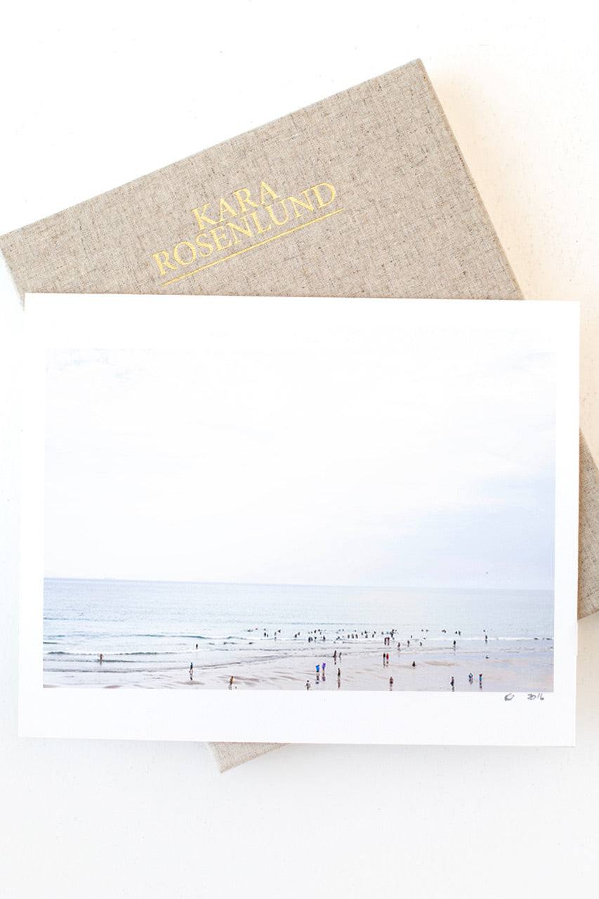 Gather Print with Gift Box